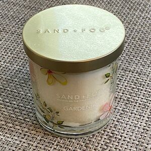Sand + Fog Gardenia Candle in White with Gold Lid